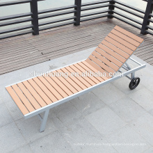 Good quality outdoor patio plastic wood chaise lounge with wheel poolside beach wooden movable sun lounger